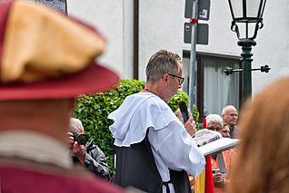 image-1713